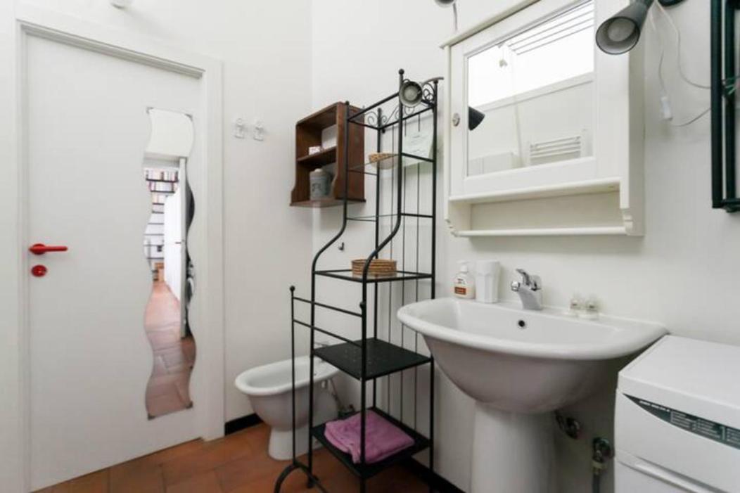 Porta Ticinese Cozy Apartment Con Balcone ميلان المظهر الخارجي الصورة