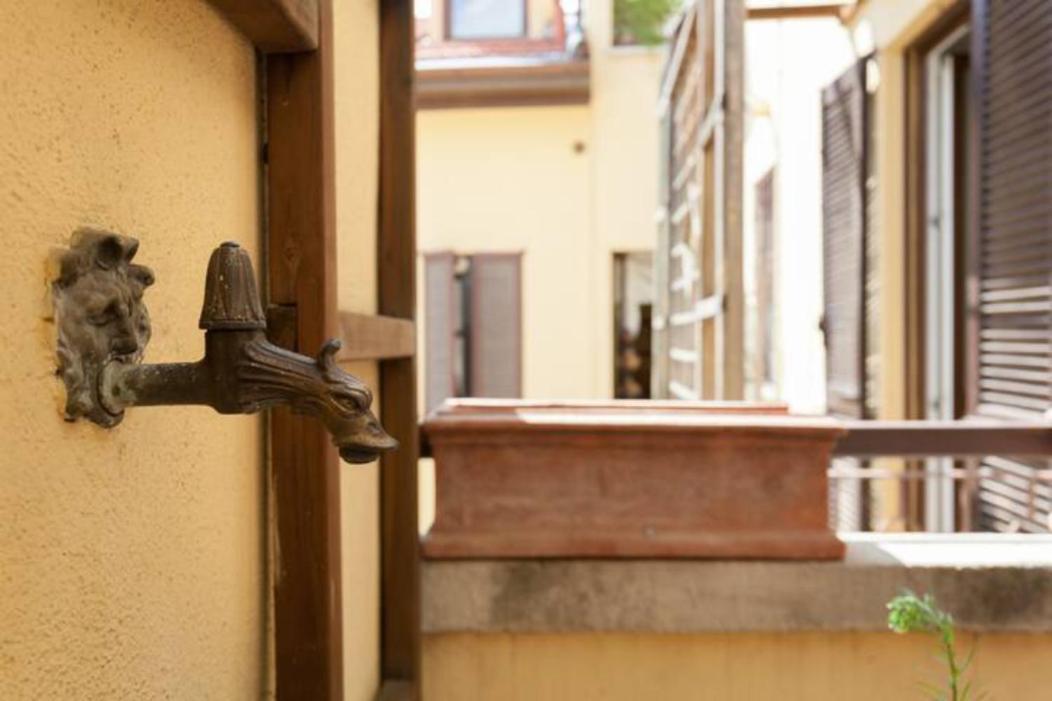 Porta Ticinese Cozy Apartment Con Balcone ميلان المظهر الخارجي الصورة